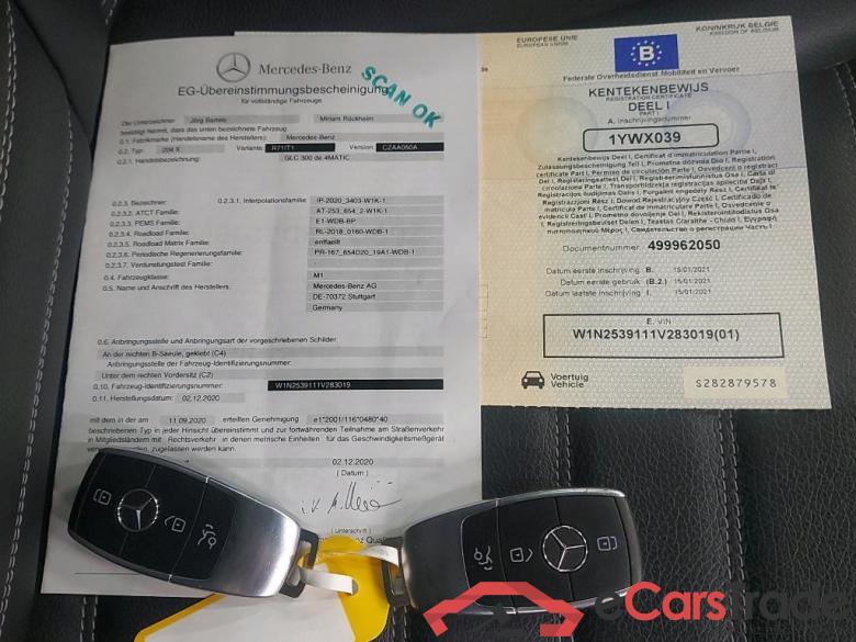 MERCEDES - MER GLC 300 de 4MATIC 306PK DCT AMG Line & Premium Plus With Electric Mem Seats & Night & Heated Steering Wheel  * HYBRID * #4