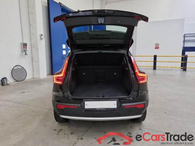 VOLVO XC40 / 2021 / 5P / SUV T5 RECHARGE PLUG-IN AUTO CORE #5