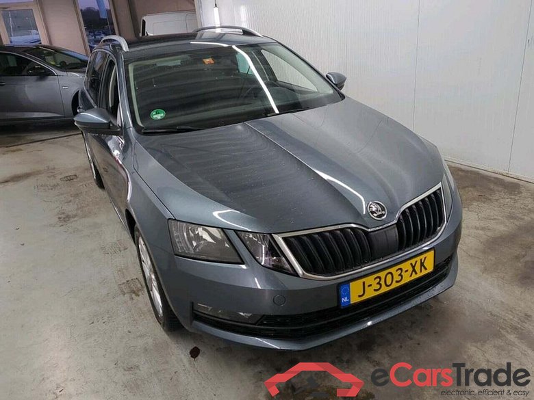 SKODA Octavia Combi 1.5 TSI Bns Edition #5