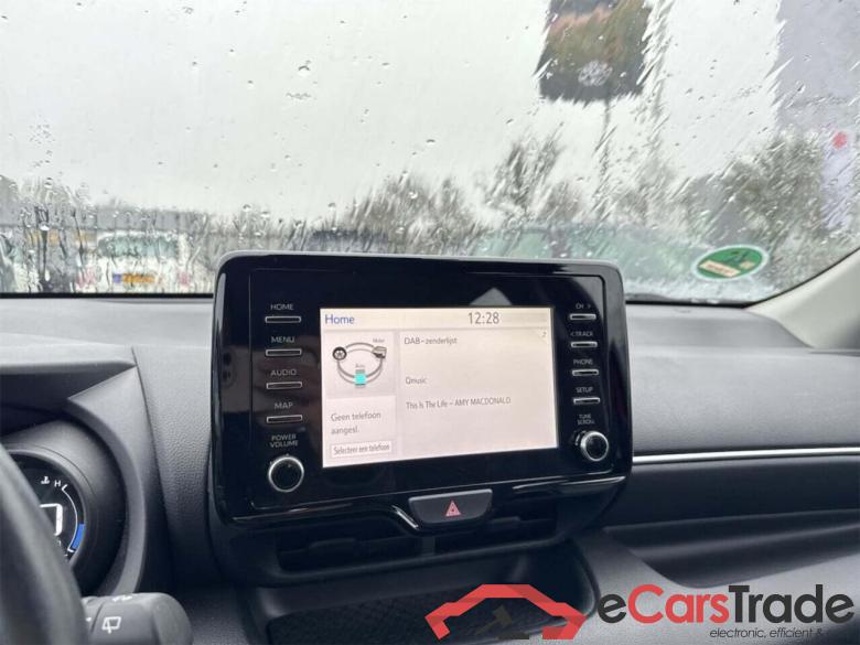 TOYOTA YARIS 1.5 Hybrid TeamNL #6