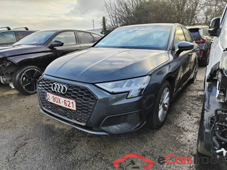 Audi A3 Sportback 1.5 35 TFSi 110kW 5d !! damaged car !! #1