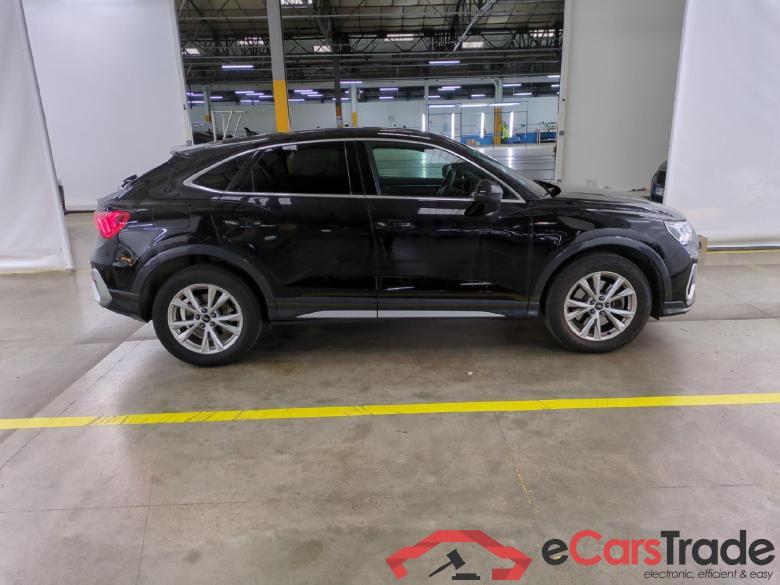 AUDI Q3 Sportback / 2019 / 5P / SUV 45 TFSI E 245 S TRONIC S LINE #6