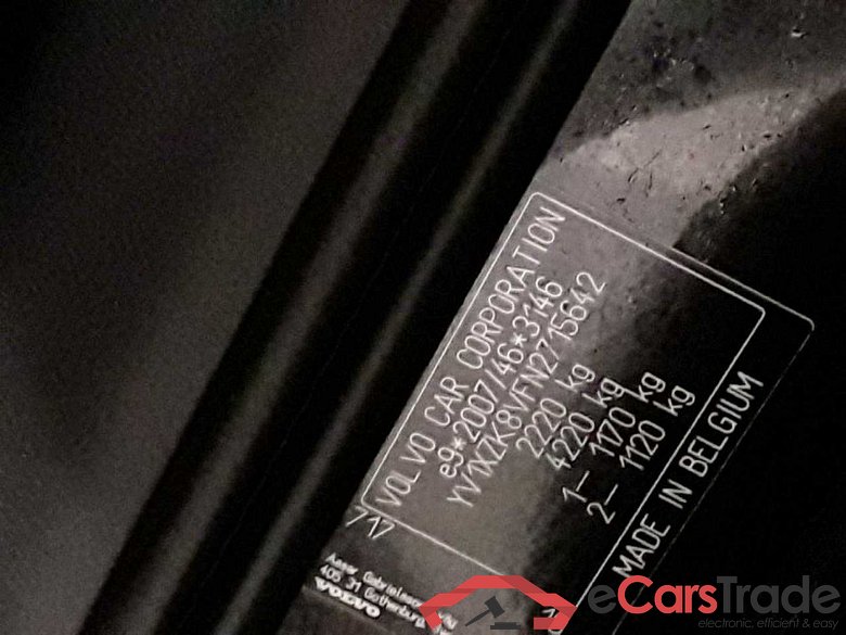 Volvo XC40 (2017->) DE - SUV5 B4 2WD EU6d, Inscription (EURO 6d), 2020 - 2022 #2