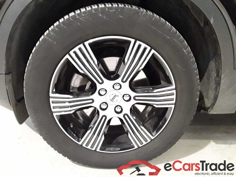 Volvo XC40 (2017->) DE - SUV5 B4 2WD EU6d, Inscription (EURO 6d), 2020 - 2022 #5