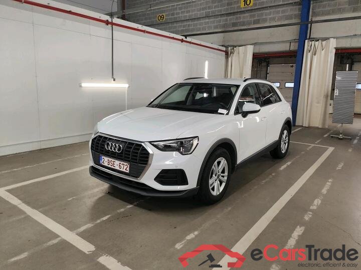 Audi Q3 Q3 35 TDI S Tronic Bus. Ed. Attraction 110kW/150pk  5D/P Auto-7 #1