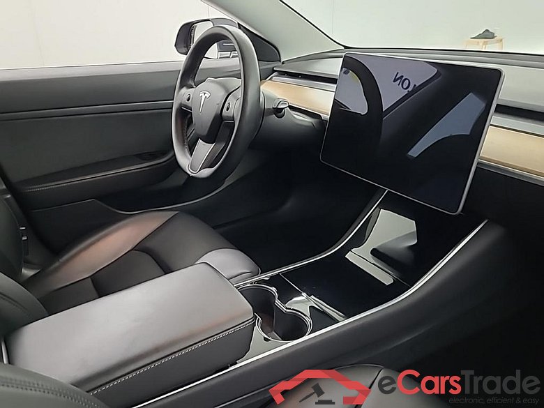 Tesla Model 3 Standard Range Plus RWD 4D 225kW #6