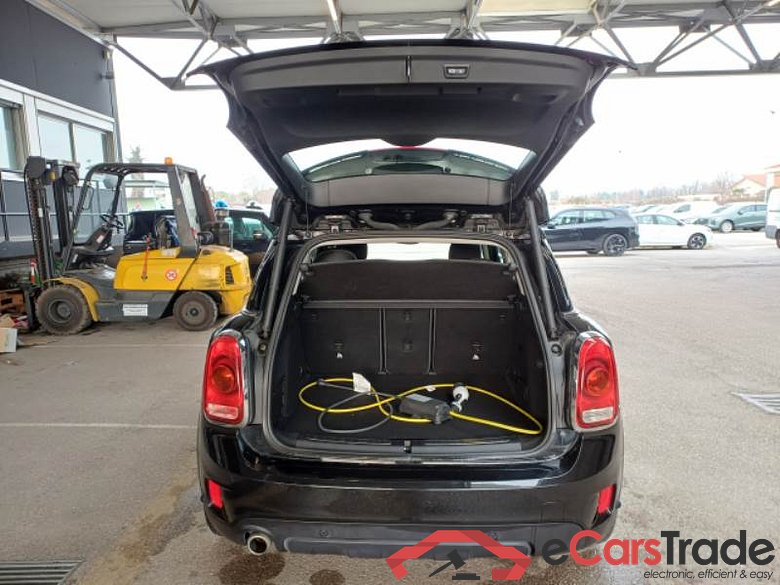 MINI COUNTRYMAN / 2016 / 5P / BERLINA COOPER S E ALL4 BUSINESS AUTOM. #5