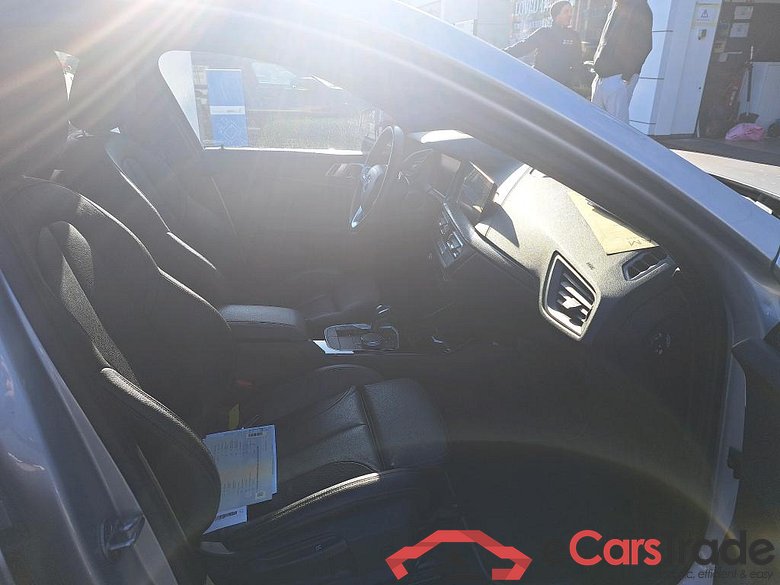 BMW - BMW 1 HATCH 118dA 150PK Sport With Dakota Leather & Heated Steering Wheel & Cruise Control & Removable Trailer Hook & PDC Front & Rear #3