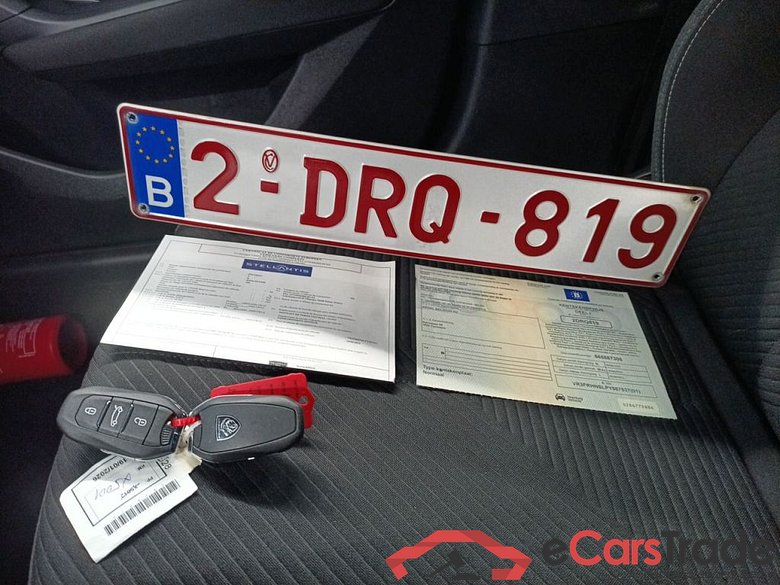 Peugeot 308 SW 1.2 PureTech 130 S&S Active Pack 5d #4