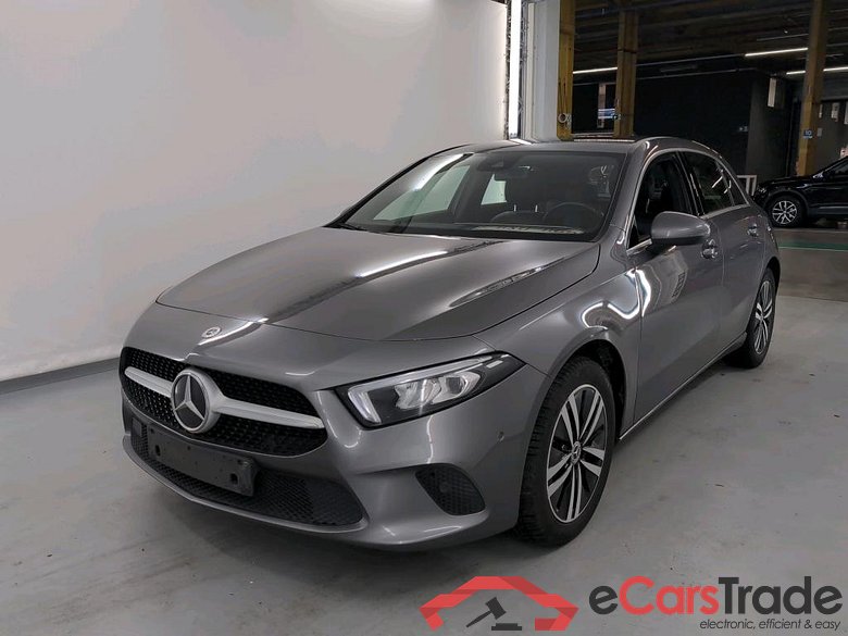 MERCEDES-BENZ A-CLASS 1.3 A 250 E DCT BUSINESS SOLUTION