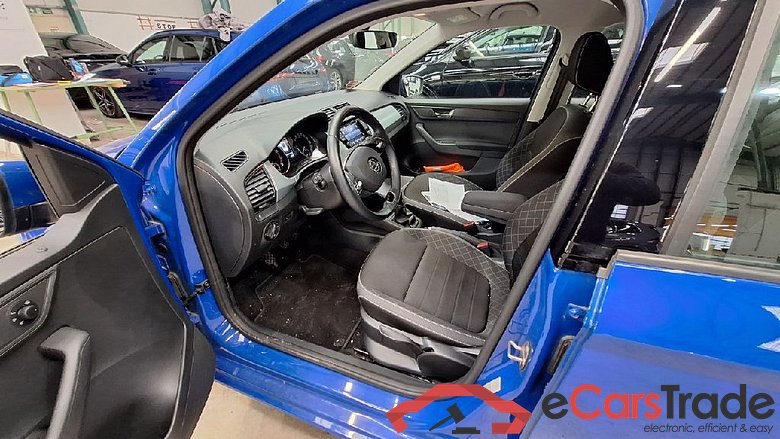 Fabia Combi Ambition 1.0 TSI 70KW MT5 E6d #4