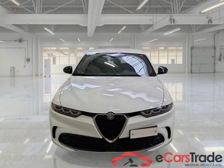 ALFA ROMEO TONALE / 2022 / 5P / SUV 1.5 160CV HYBRID TCT7 TI #6