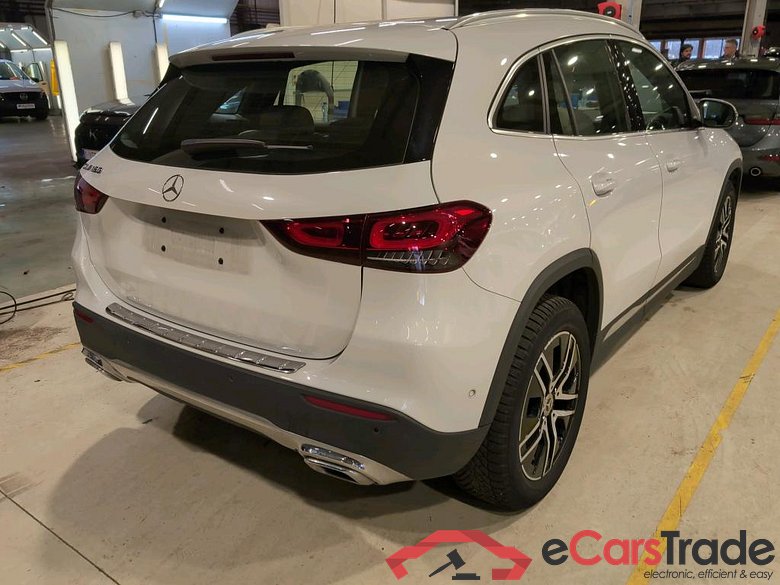 MERCEDES-BENZ GLA - Klasse 1.3 GLA 180 DCT BUSINESS SOLUTION #4