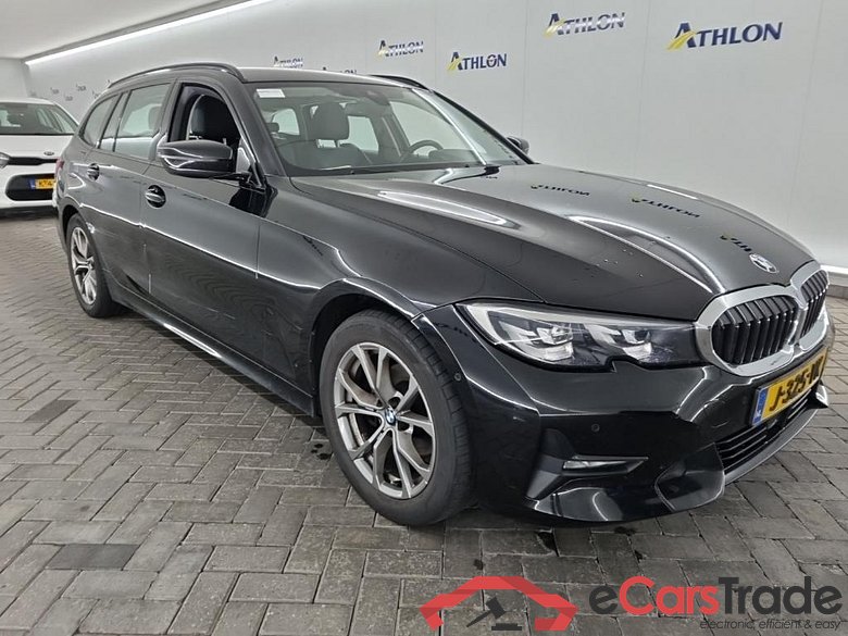 BMW 3-serie Touring 318iA Corporate Executive 5D 115kW #2