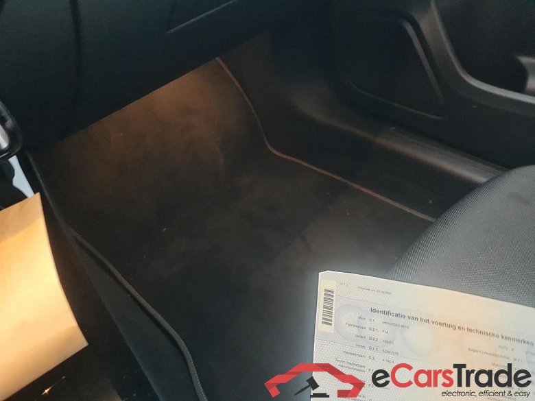 MERCEDES - MER A BERLINE 180 d 116PK 7G-DCT Business Solution & Smartphone Intergration #3