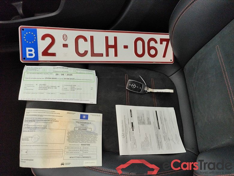 Mercedes-Benz A-Klasse Limousine A 180 d DCT Launch Edition 4d #4