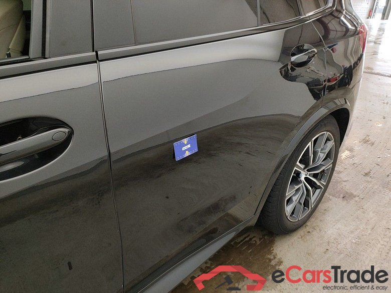 BMW X5 xDrive45e (210kW) 5d //M-SportKit (total options: 22,921 Ex.Vat) !!! Technical Issues, Rolling Car !!! #1