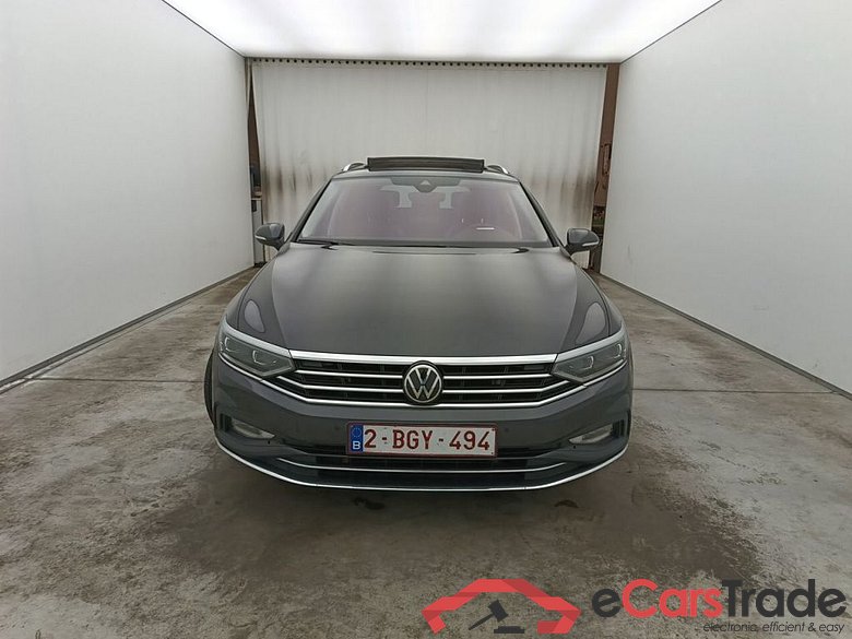 Volkswagen Passat Variant 1.5 TSI OPF DSG7 Elegance Business 5d #5