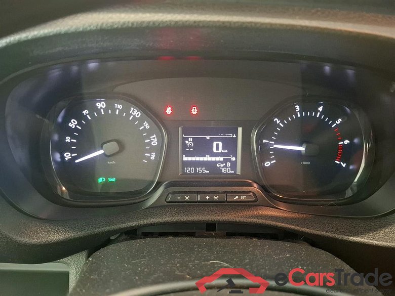 Jumpy Fourgon Club M 1.5 BlueHDi 100CV BVM6 E6d #6