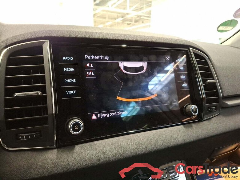 SKODA Karoq 1.5 TSI ACT Business Ed. DSG #5