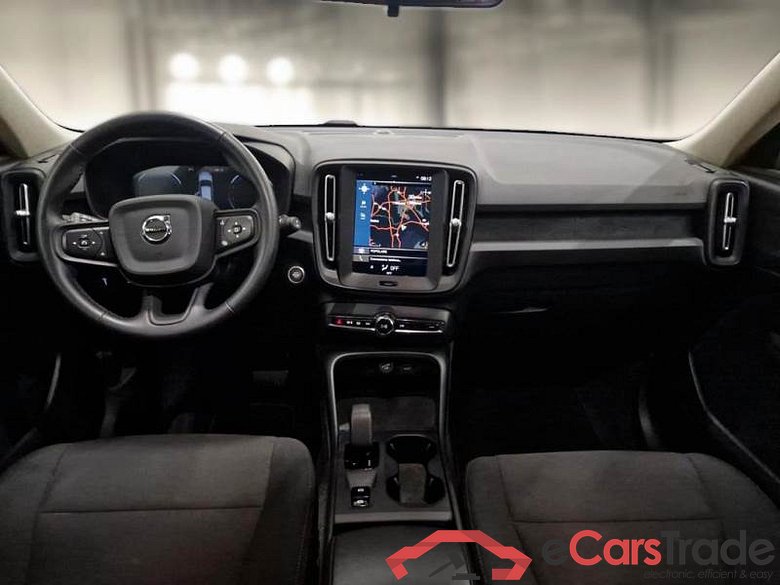 VOLVO XC40 / 2017 / 5P / SUV T3 AUTOMATICO BUSINESS #3