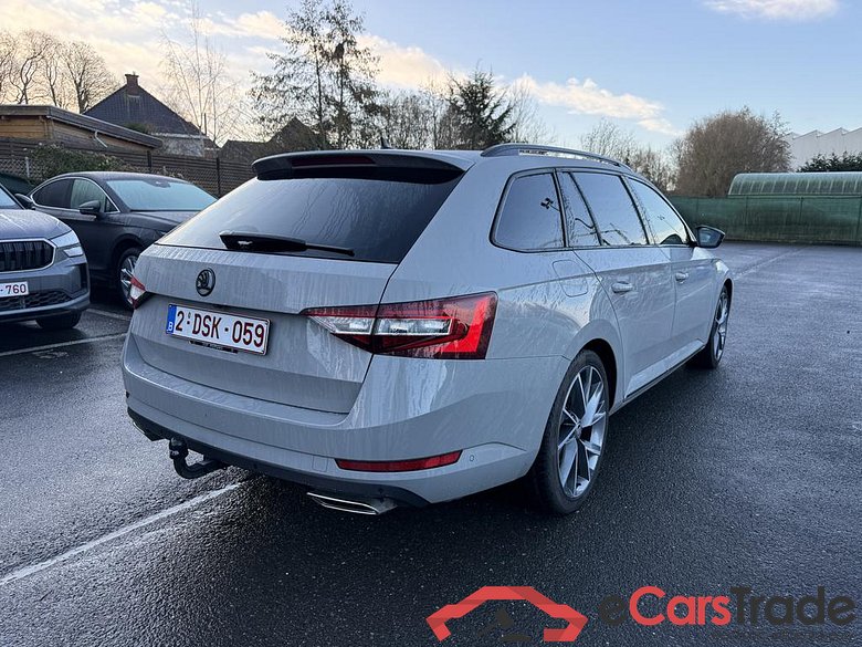 SKODA Superb Combi Superb Wagon Combi SportLine 2,0 TSI 200 kW 7-speed automat. 4x4 #4