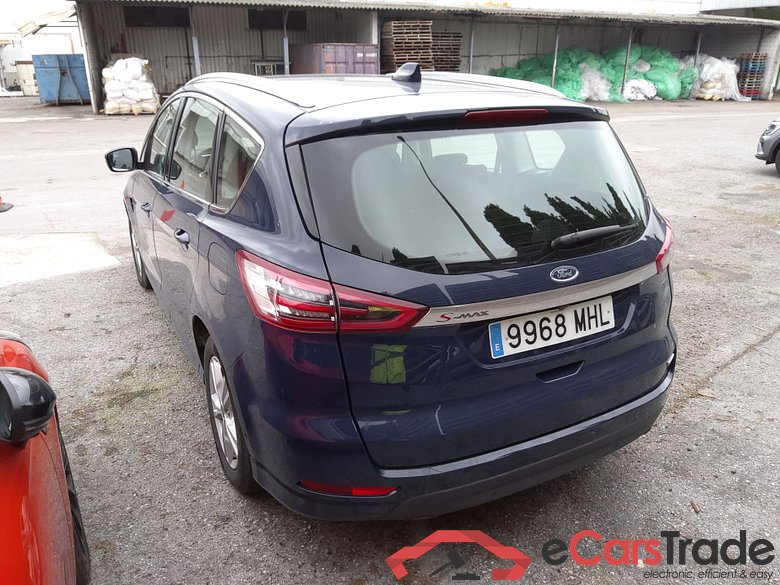 FORD S-Max 2.5 DURATEC FHEV Automático Titanium #2