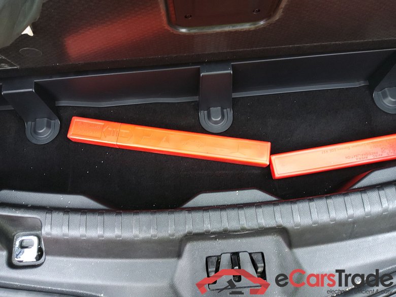 FORD S-Max 2.5 DURATEC FHEV Automático Titanium #6