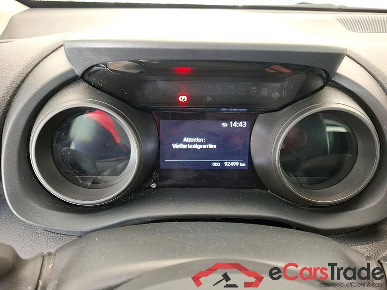 TOYOTA Yaris Cross Hybride / 2021 / 5P / SUV 1.5 HYBRID 116H DYNAMIC BUSINESS BEY #6