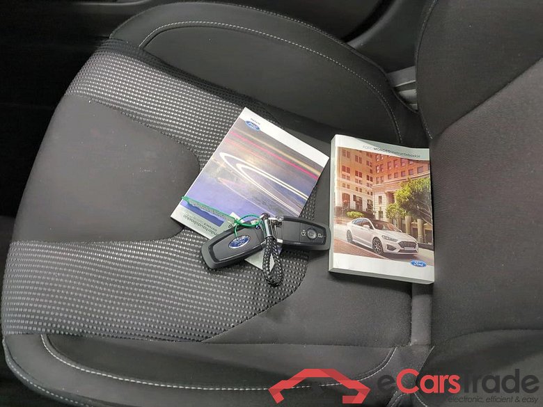 Ford Mondeo 2.0 Hybride Titanium eCVT automaat Wagon 5d #4