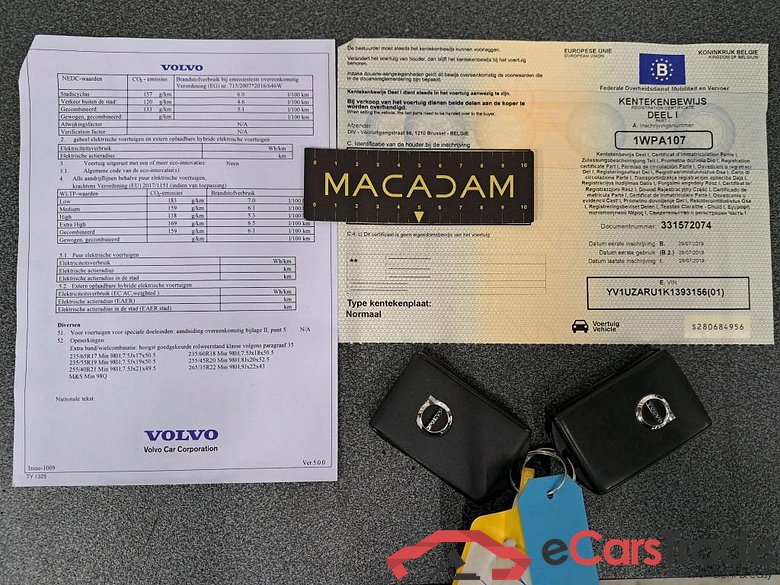 VOLVO - VOL XC60 D3 150PK Momentum Business Line With Moritz Leather & Winter Pack #4