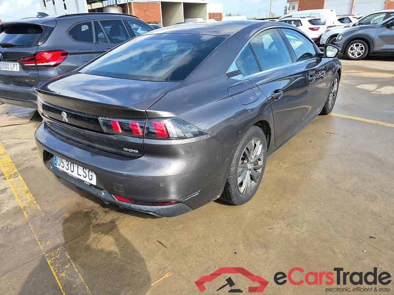 PEUGEOT 508 / 2018 / 5P / berlina con portón 5P Business Line BlueHDi 130 EAT8 (AC) #2
