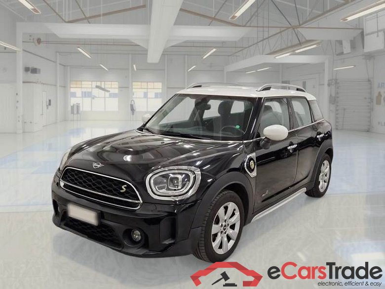 MINI COUNTRYMAN / 2020 / 5P / BERLINA COOPER S E ALL4 BUSINESS AUTOM.