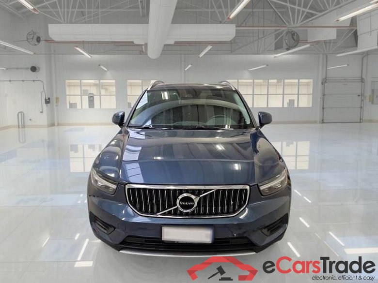 VOLVO XC40 / 2017 / 5P / SUV T5 PLUG-IN HYBRID AUTO RECHARGE INSCR. #6