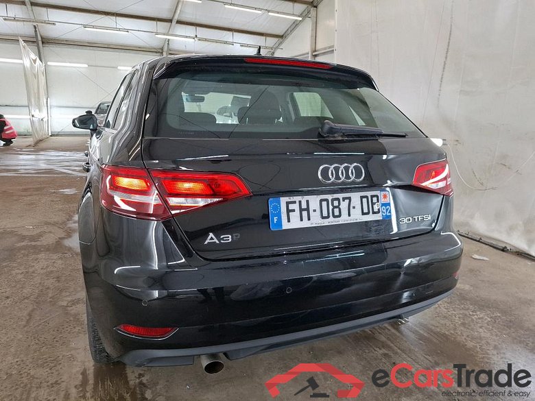 AUDI A3 Sportback / 2016 / 5P / Berline 30 TFSI S TRONIC BUSINESS LINE #2