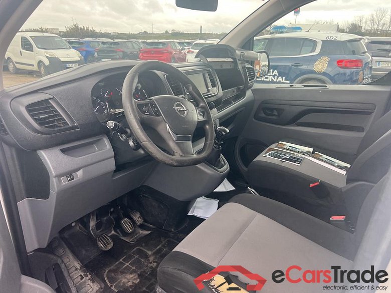 OPEL Vivaro / 2019 / 4P / combi 1.5 Diésel 88kW (120CV) L Inc. Express #3