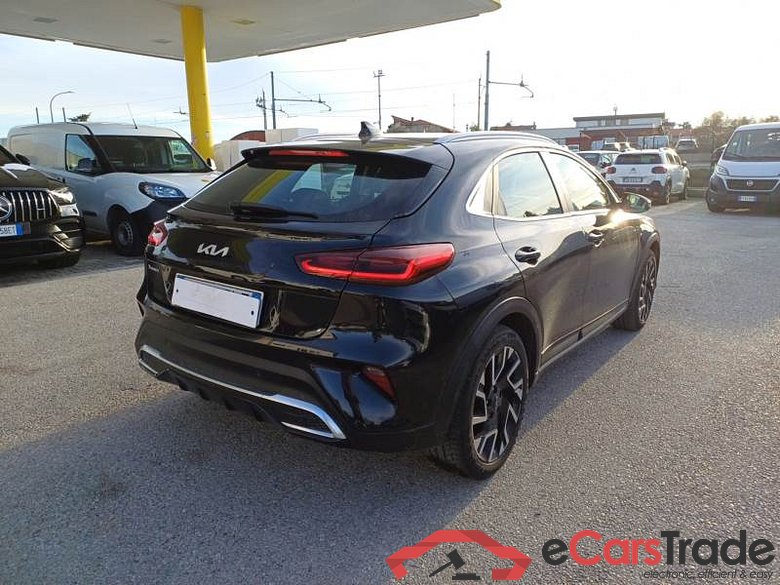 KIA XCEED / 2022 / 5P / CROSSOVER 1.6 CRDI 136 CV MHEV DCT BUSINESS #2