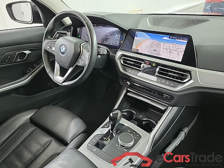 BMW 3-serie Touring 320e Business Edition Plus 5D 150kW #6