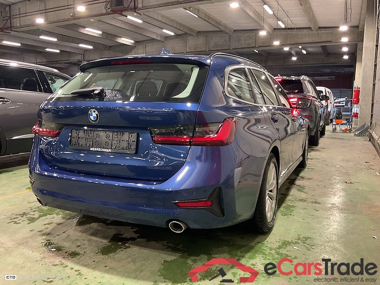 BMW 3 SERIES TOURING 2.0 318DA (100KW) TOURING #4