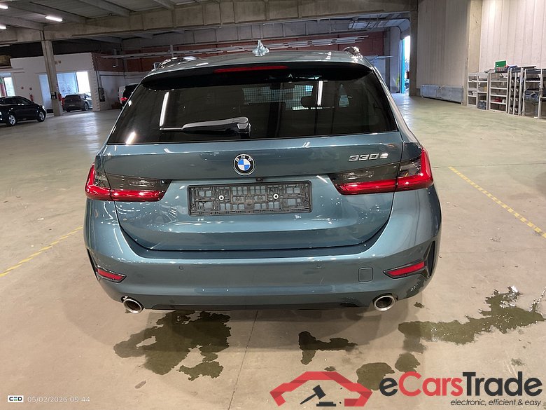 BMW 3 TOURING - 2019 330eA PHEV #5