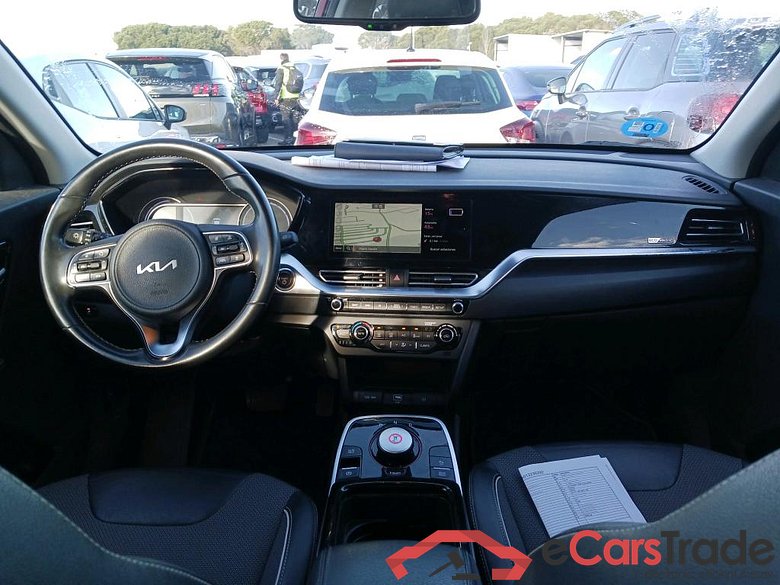 KIA e-Niro / 2016 / 5P / crossover e-Niro 150kW (204CV) Drive (Long Range) #3