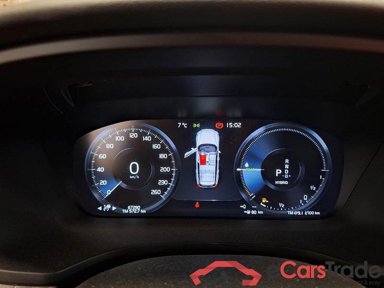 VOLVO V60 / 2019 / 5P / STATION WAGON T6 PLUG-IN AWD AUTOM.INSCR.EXPR. #4