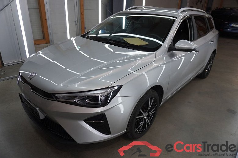 MG MG5 Standard Luxury 5d 130kW