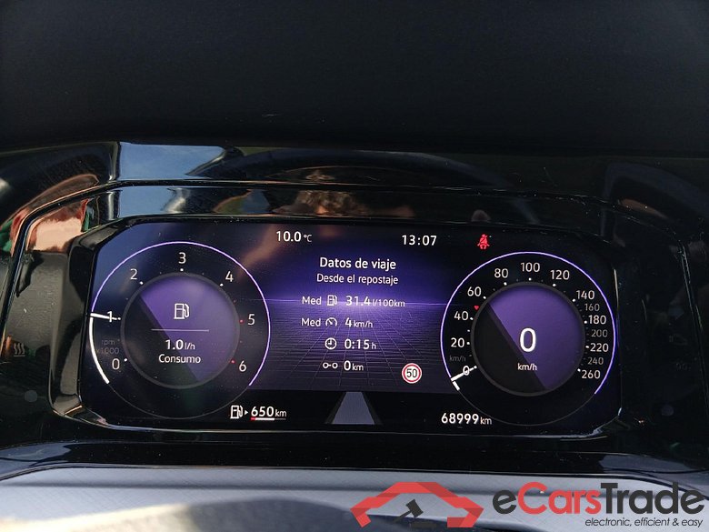 VOLKSWAGEN Golf / 2020 / 5P / berlina con portón Life 2.0 TDI 85kW (115CV) #4