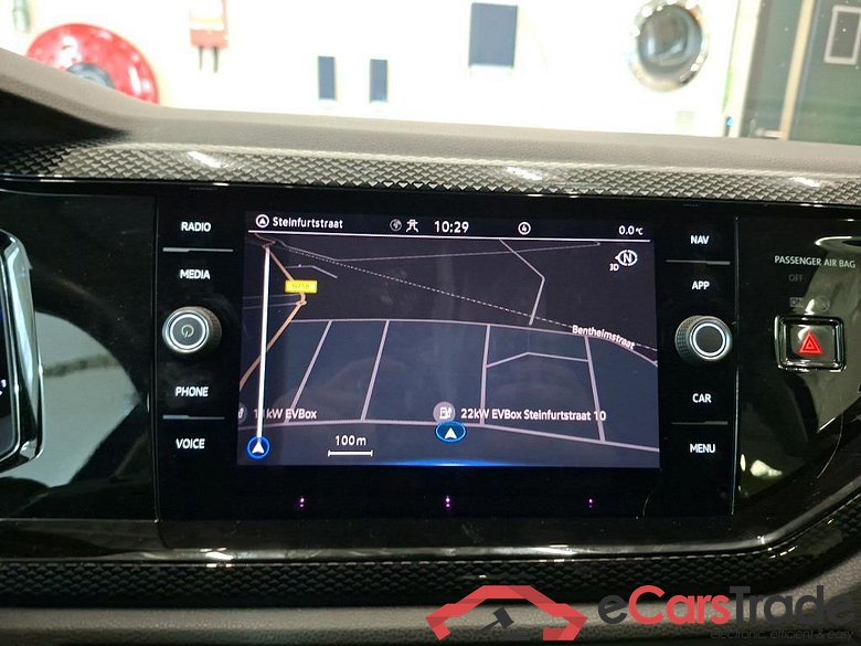 VOLKSWAGEN POLO 70 kW #2