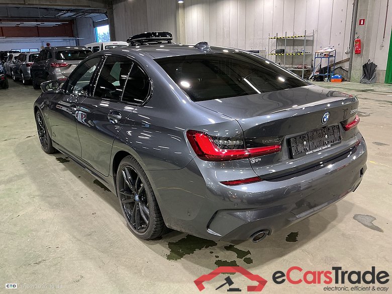 BMW 3 TOURING - 2019 330eAS PHEV #3