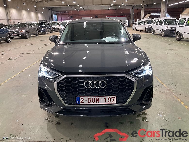AUDI Q3 Sportback 1.4 45 TFSI E S TRONIC #2