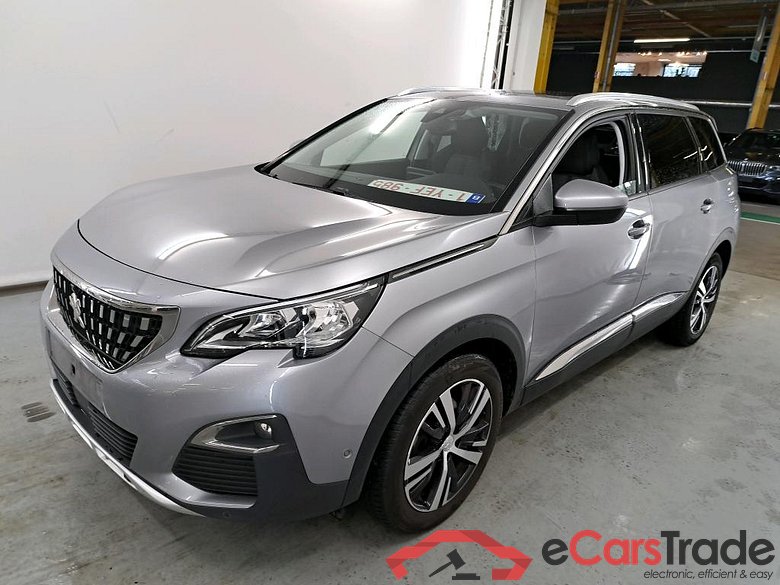 PEUGEOT 5008 - 2020 1.2 PureTech Allure #1