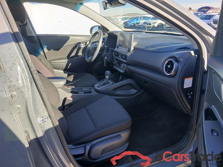 HYUNDAI Kona / 2020 / 5P / todoterreno 1.6 GDI HEV Maxx DCT #6
