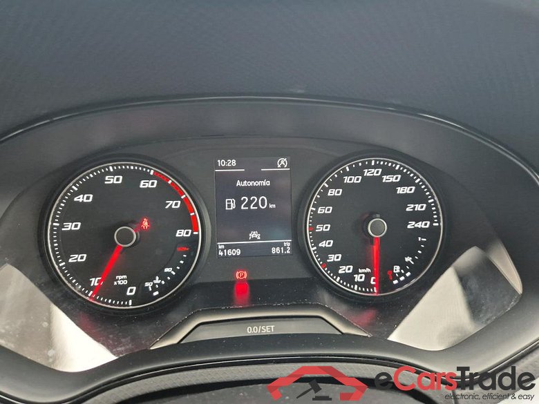 SEAT Arona / 2021 / 5P / todoterreno 1.0 TSI 70kW (95CV) Reference #4
